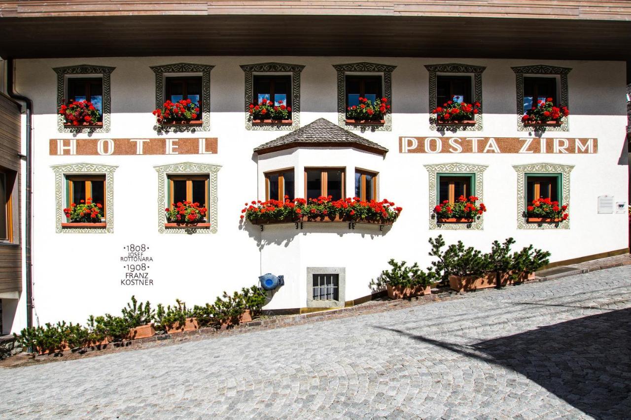 Posta Zirm Hotel Corvara Exteriér fotografie