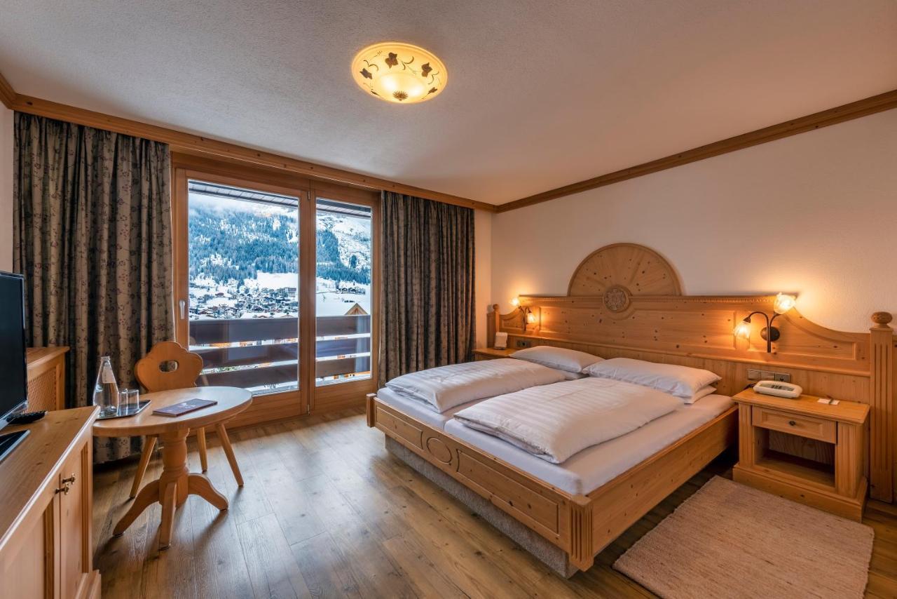 Posta Zirm Hotel Corvara Exteriér fotografie