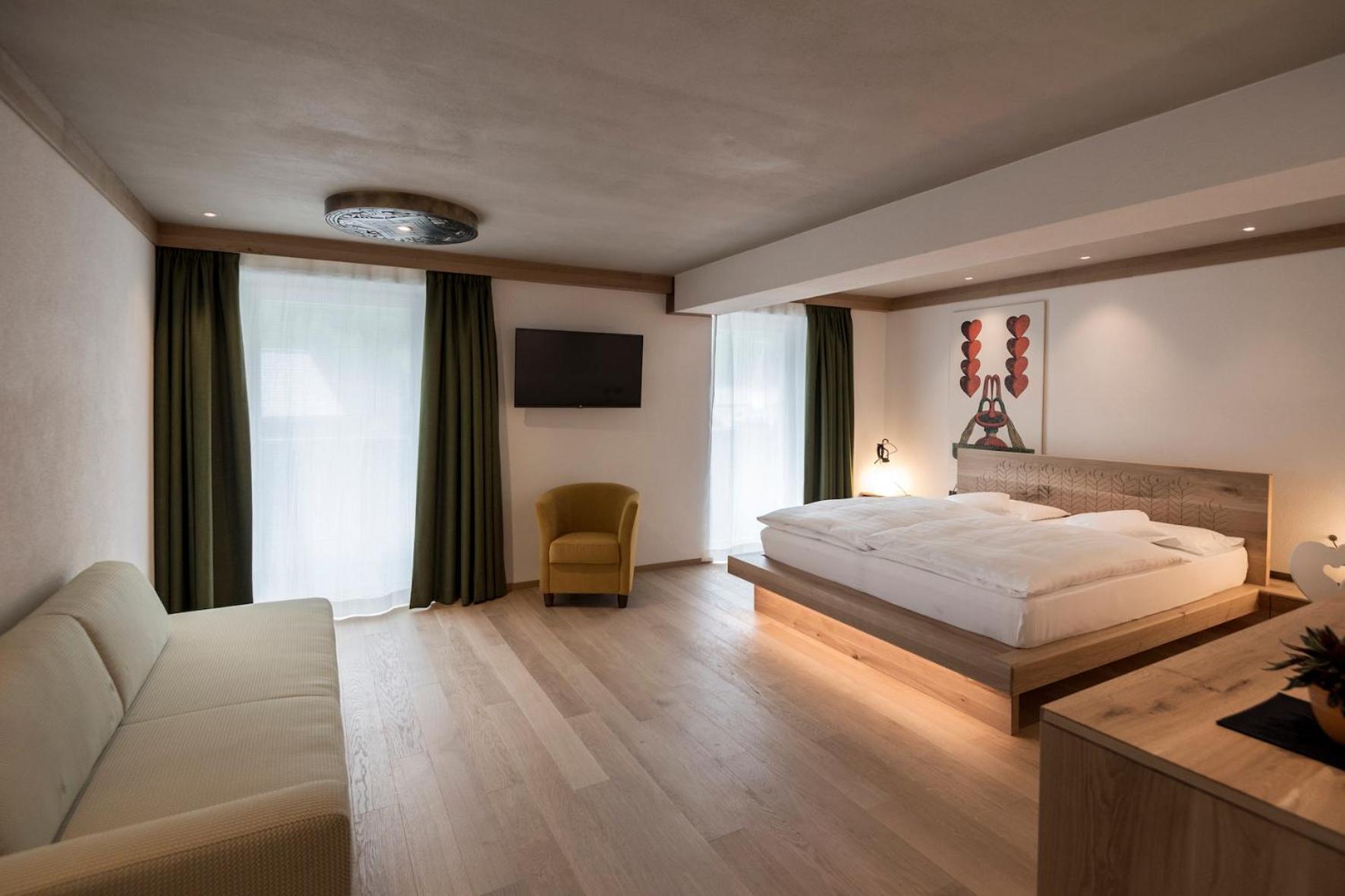 Posta Zirm Hotel Corvara Exteriér fotografie