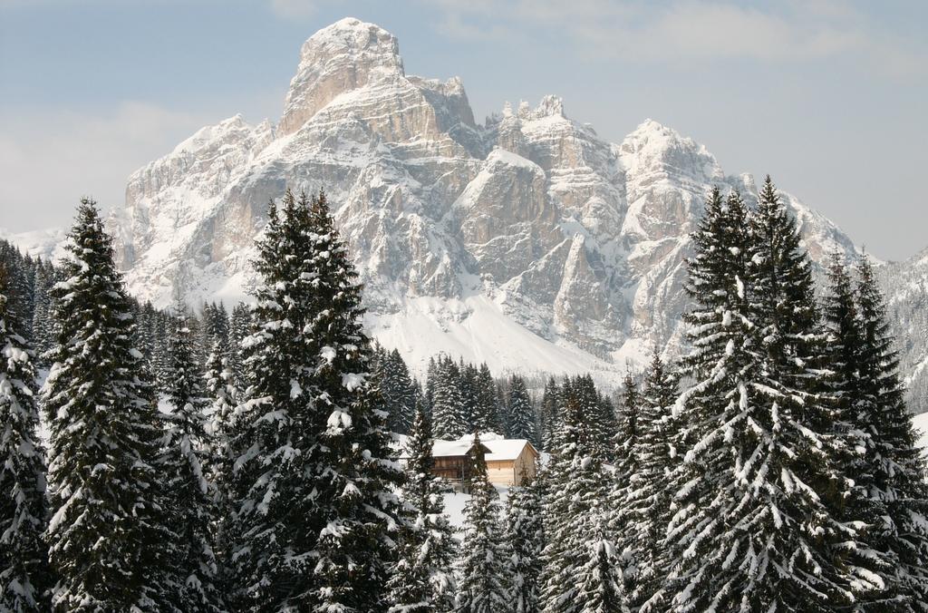 Posta Zirm Hotel Corvara Exteriér fotografie